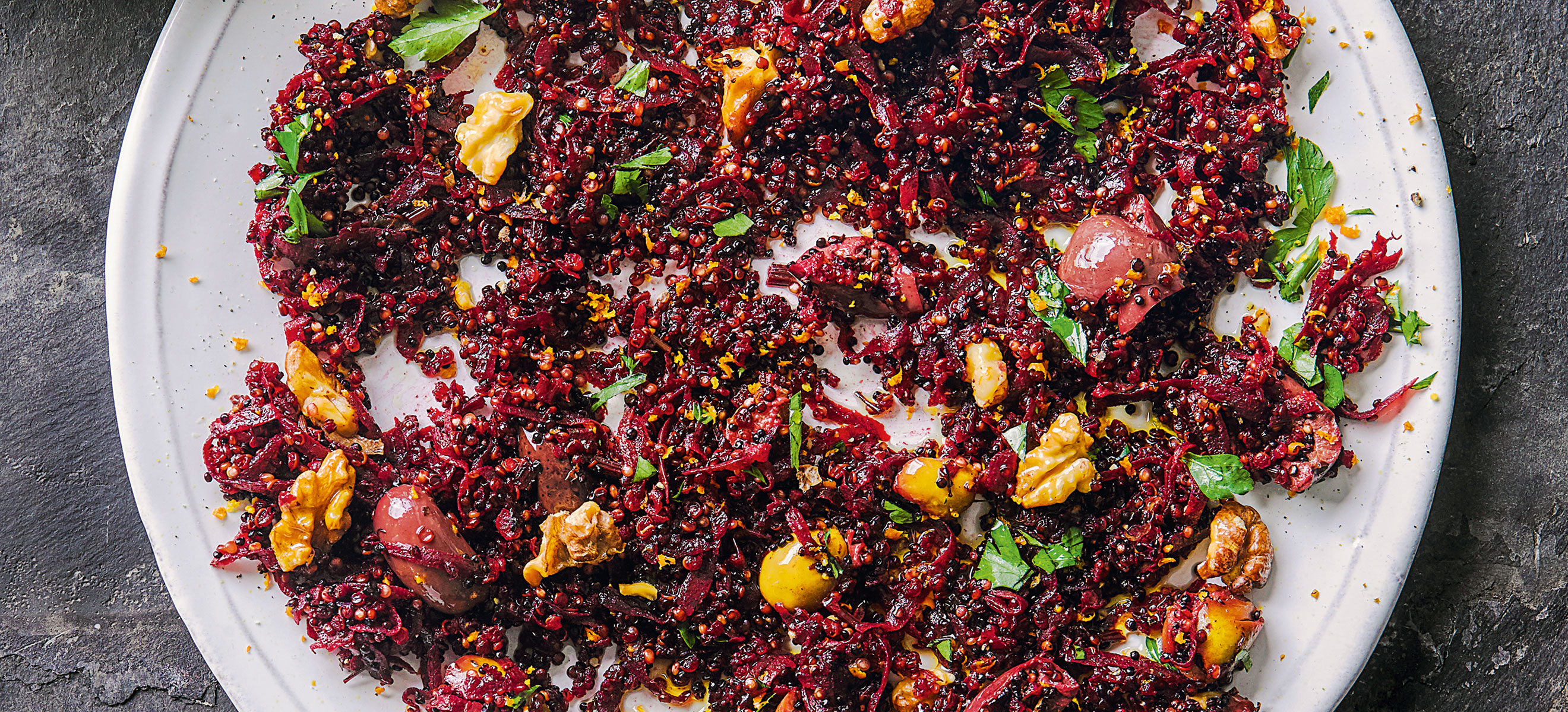 Geröstete Quinoa mit roter Rübe