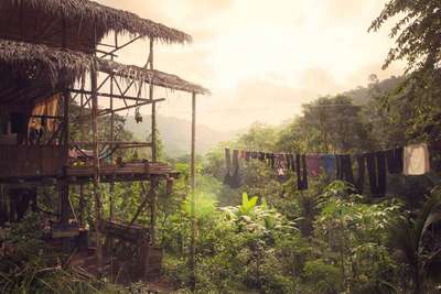 Typische Unterkunft im Regenwald
