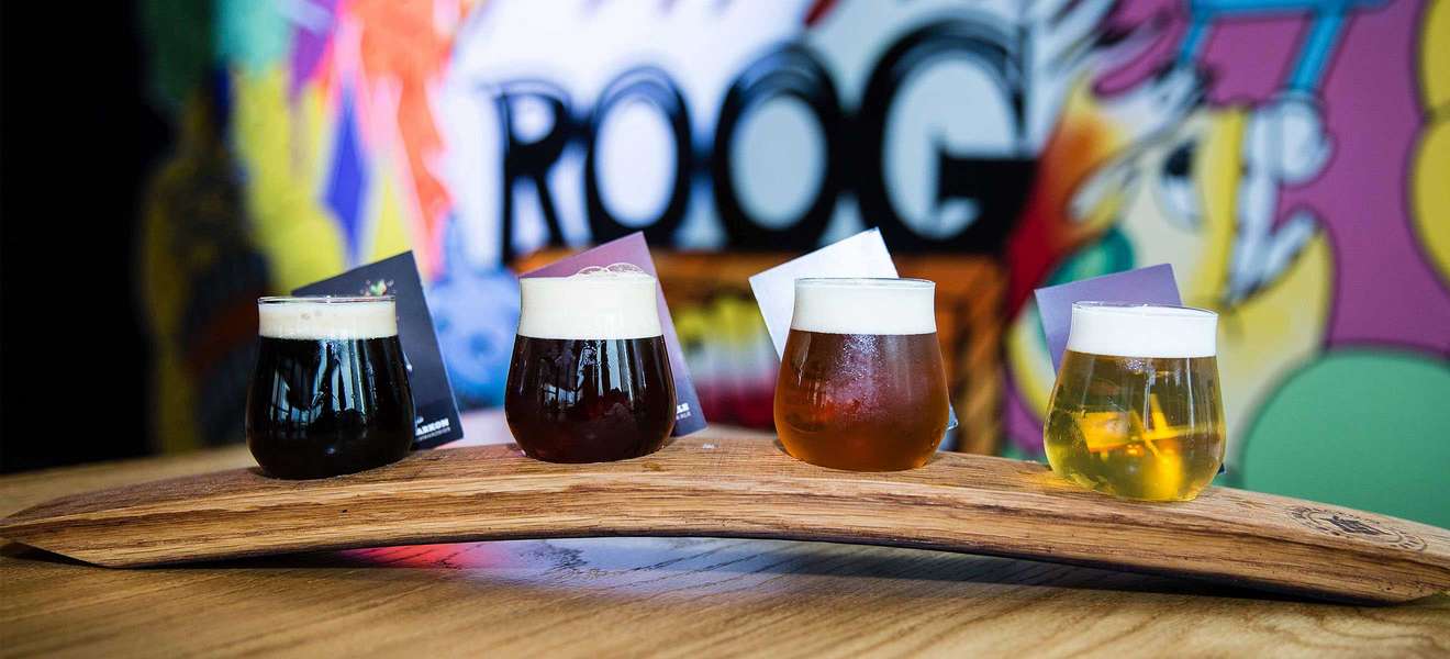 Das Tasting Board bietet den idealen Einstieg in die Craft Bier-Welt.