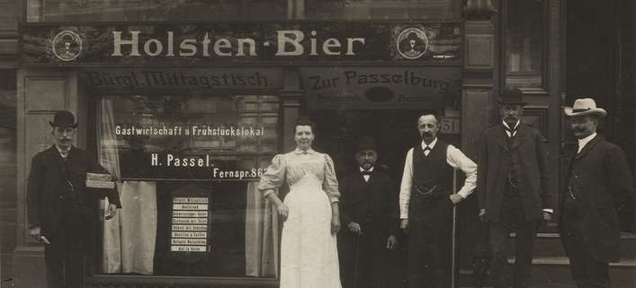 Fotopostkarte um 1900: Gastwirtschaft und Frühstückslokal Passel am Rödingsmarkt in Hamburg