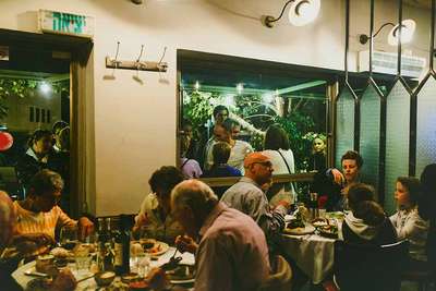 Im »Satya« serviert Küchenchef Ilan Grossi Fisch- und Seafoodgerichte der Spitzenklasse. Ein gemütliches Lokal für lange Abende.