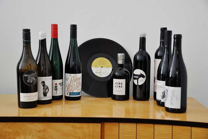 Jeden Freitag trifft Wein auf Vinyl.