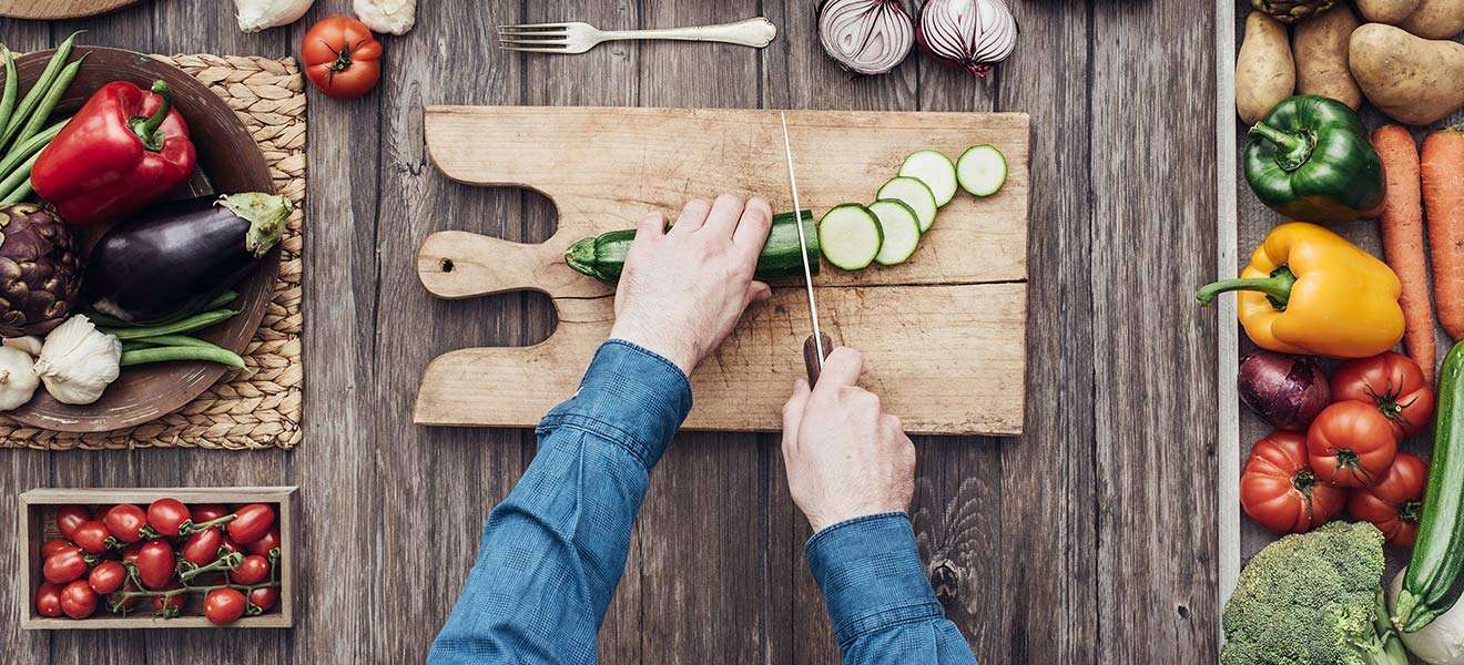 Die einzigartigen »Chroma Messer« gehören in jede Küche