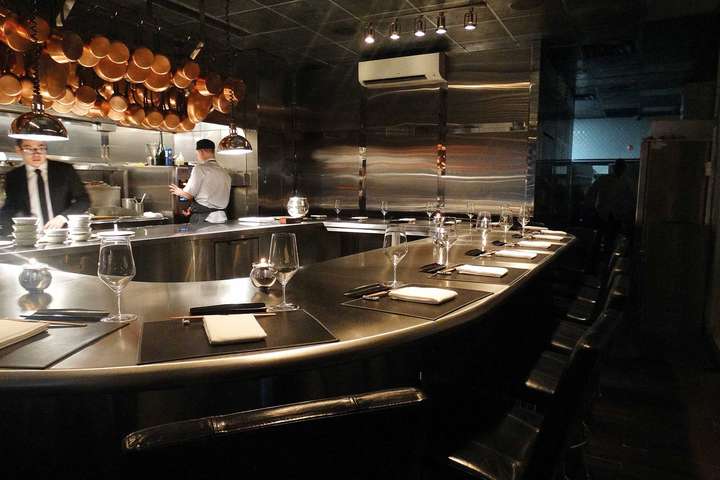 Spitzenrestaurant mit nur 18 Sitzplätzen: »Chef’s Table at Brooklyn Fare«. / Foto: beigestellt