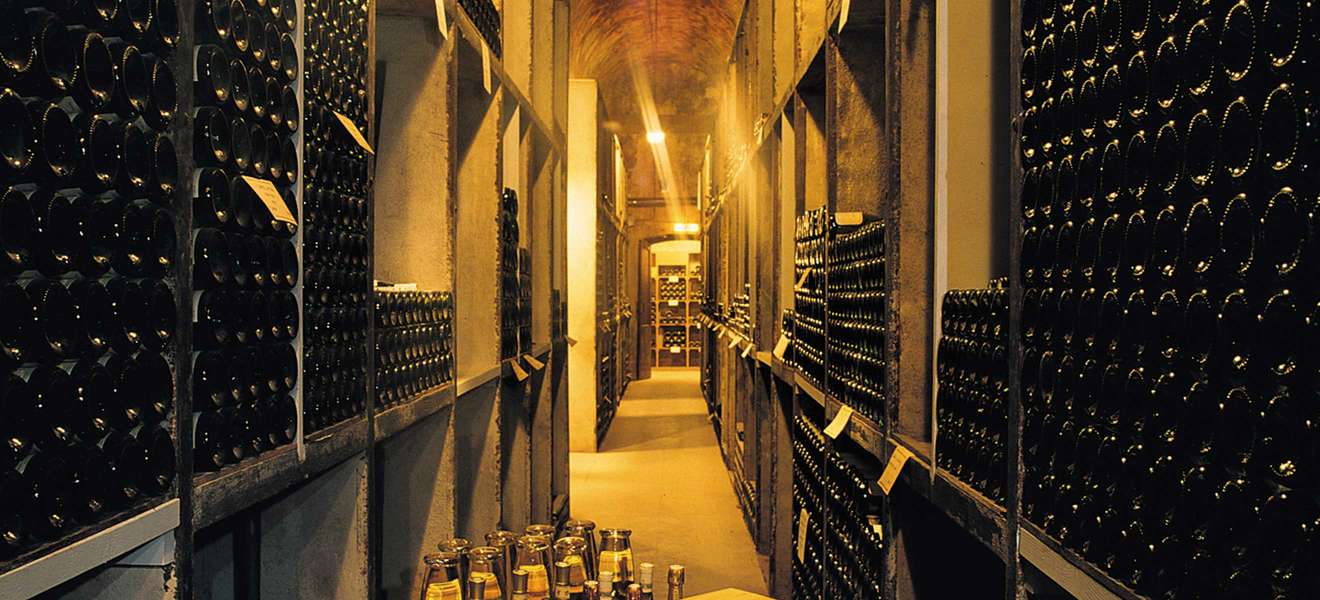 Der Weinkeller des »Hôtel de Paris« ist der größte privat geführte der Welt.