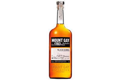 Mount Gay Rum Black Barrel ist ein Blend, der in ausgebrannten Eichenfässern reift.